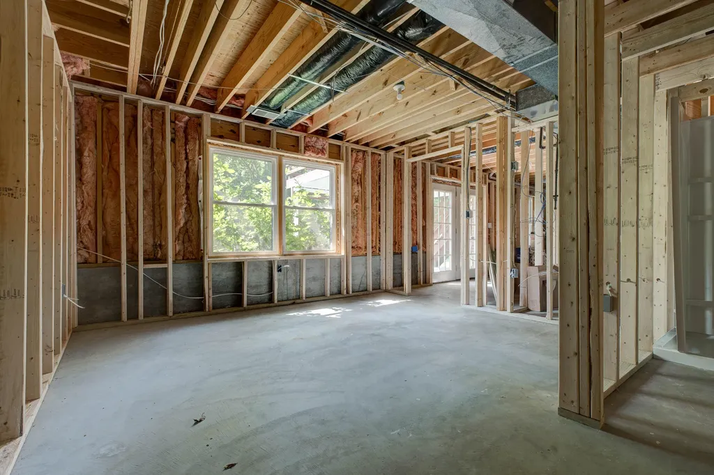 105 Monet Boulevard Winchester KY 40391