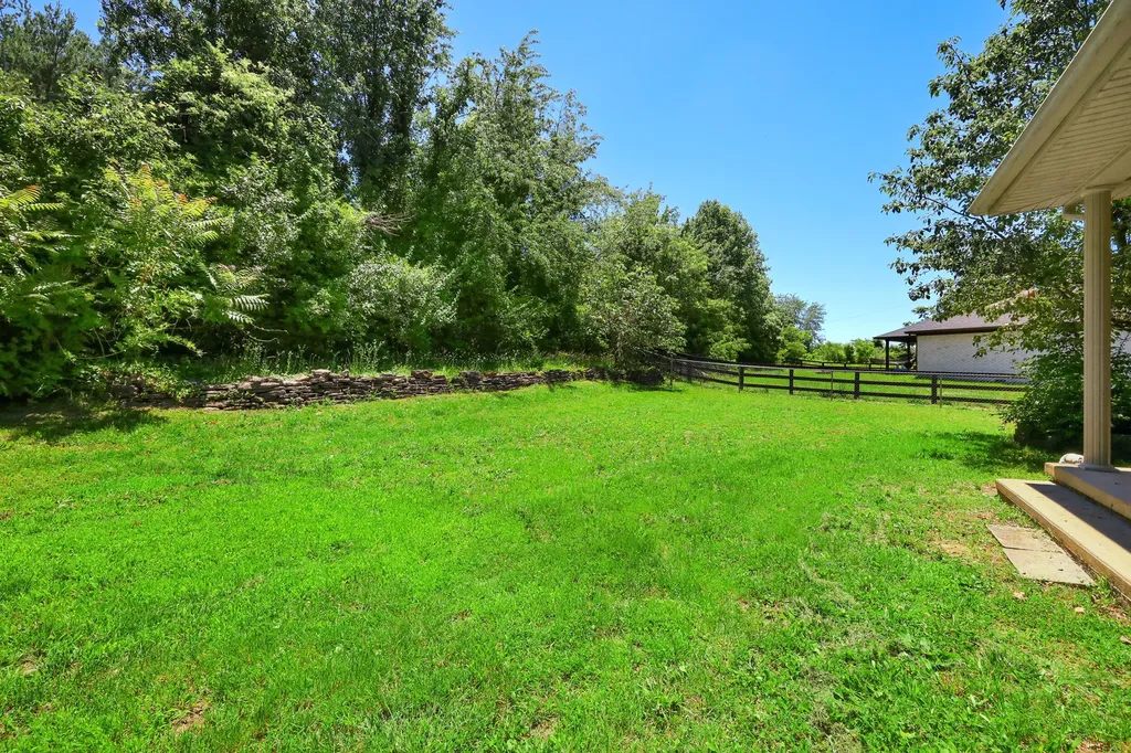 164 Central Park Avenue Berea KY 40403