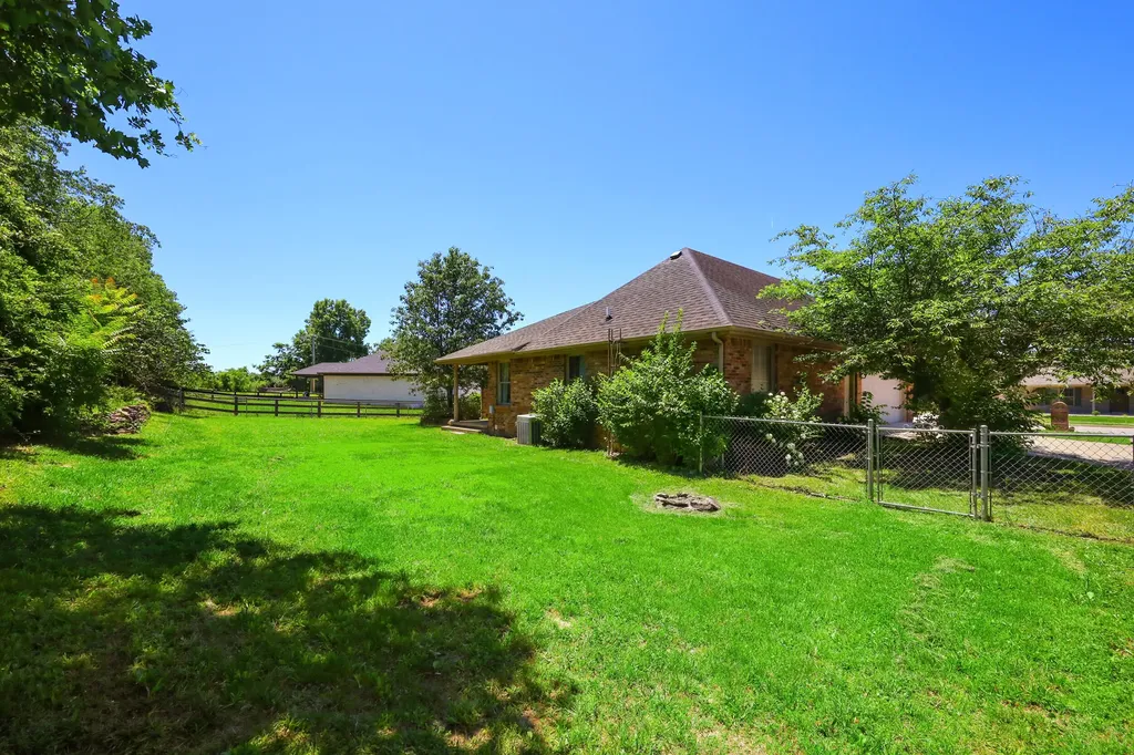 164 Central Park Avenue Berea KY 40403