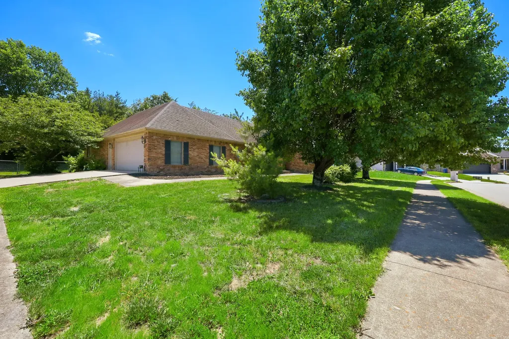164 Central Park Avenue Berea KY 40403