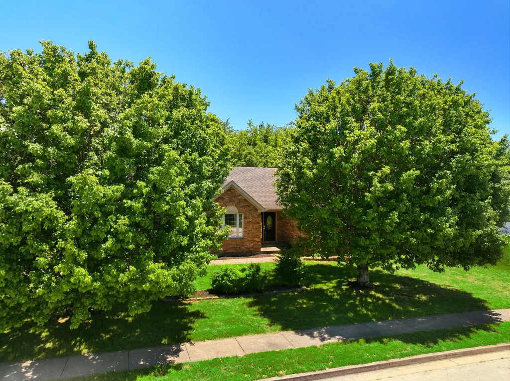 164 Central Park Avenue Berea KY 40403