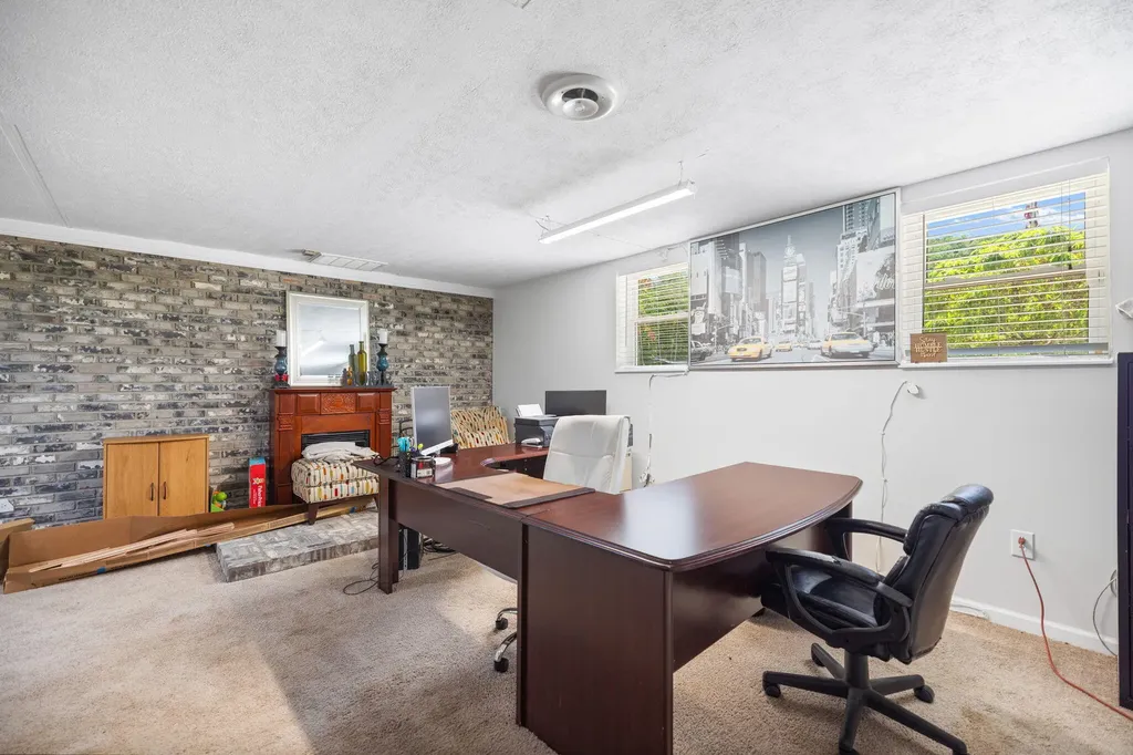 1141 Little Clear Creek Road Mt Vernon KY 40456