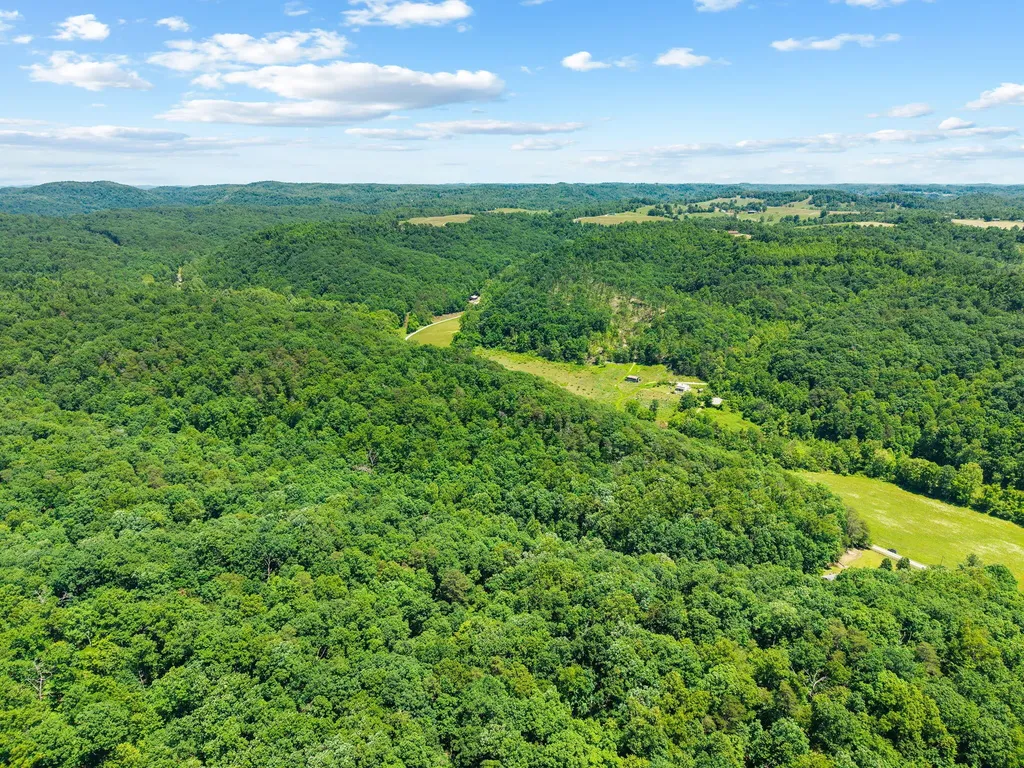 1141 Little Clear Creek Road Mt Vernon KY 40456