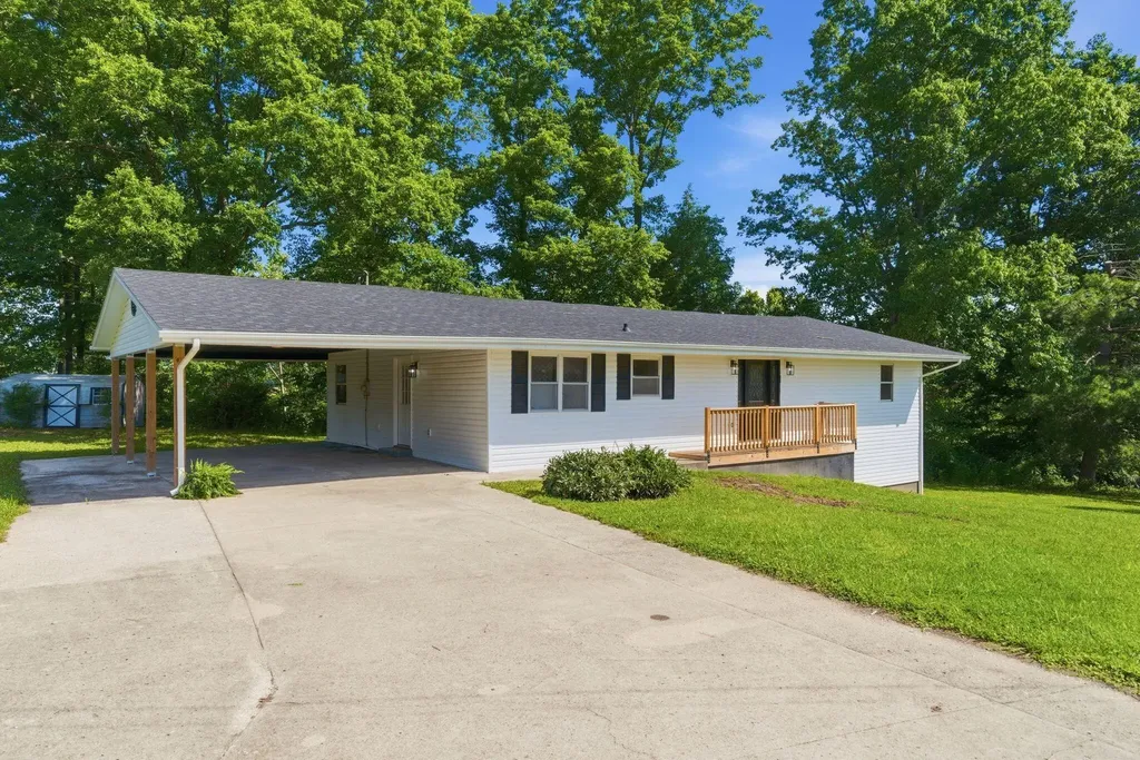 306 Allen Drive Stanton KY 40380