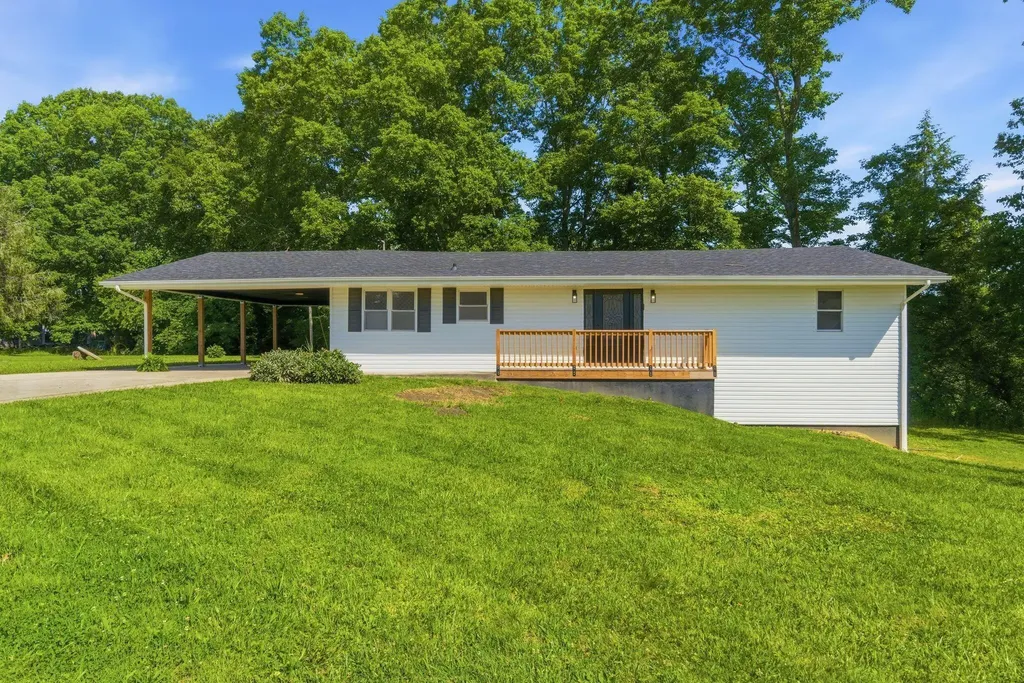 306 Allen Drive Stanton KY 40380