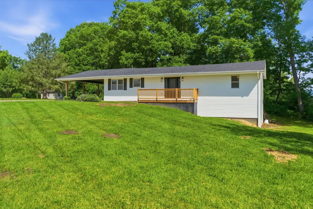 306 Allen Drive Stanton KY 40380