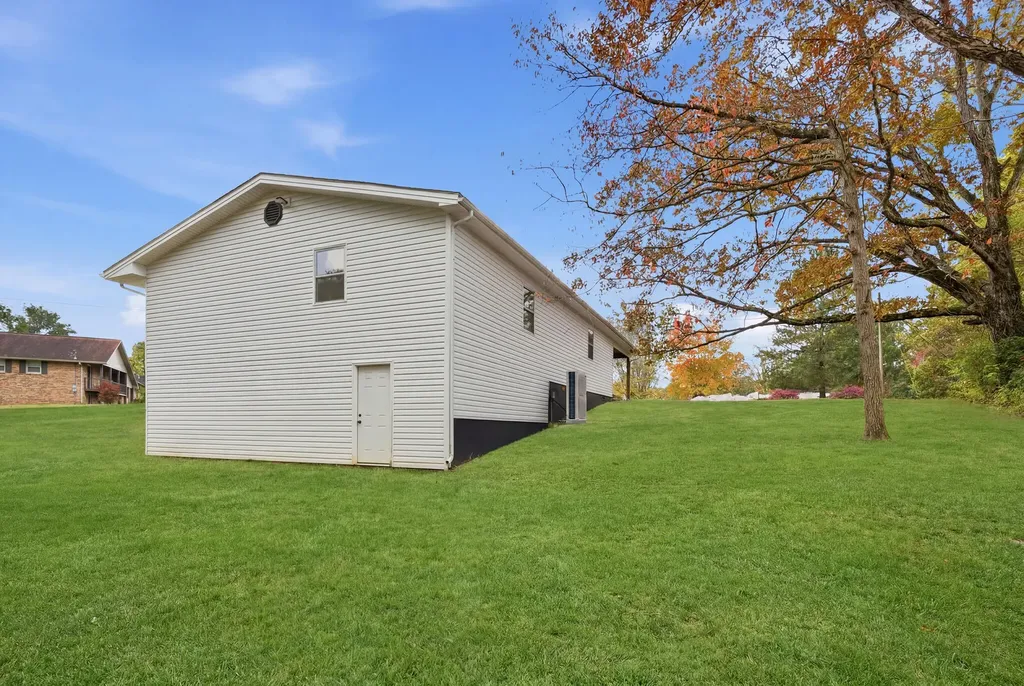 306 Allen Drive Stanton KY 40380