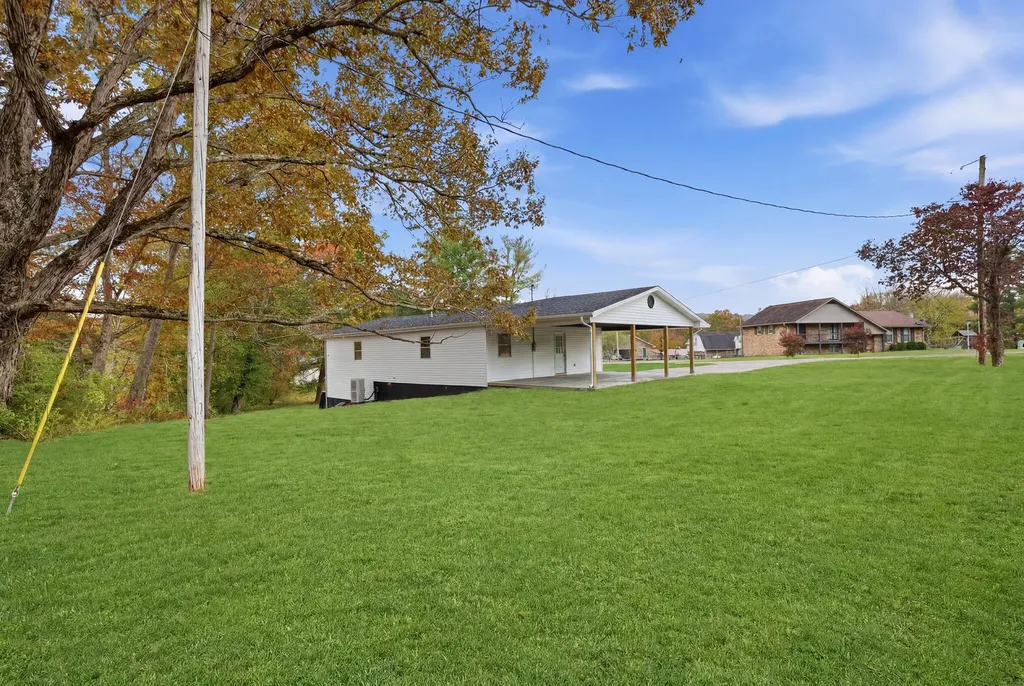306 Allen Drive Stanton KY 40380