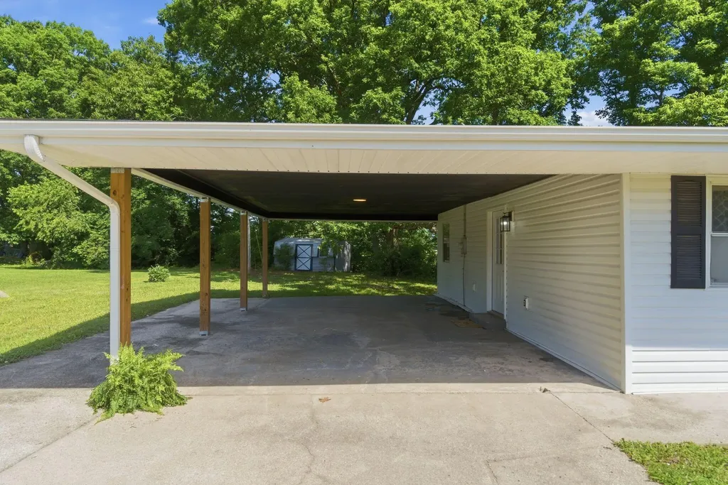 306 Allen Drive Stanton KY 40380