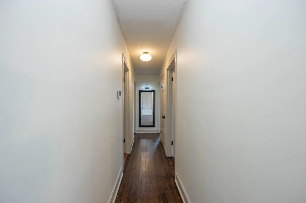 1925 Brent Street Paris KY 40361