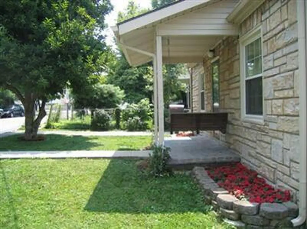 706 Golfview Drive Lexington KY 40504