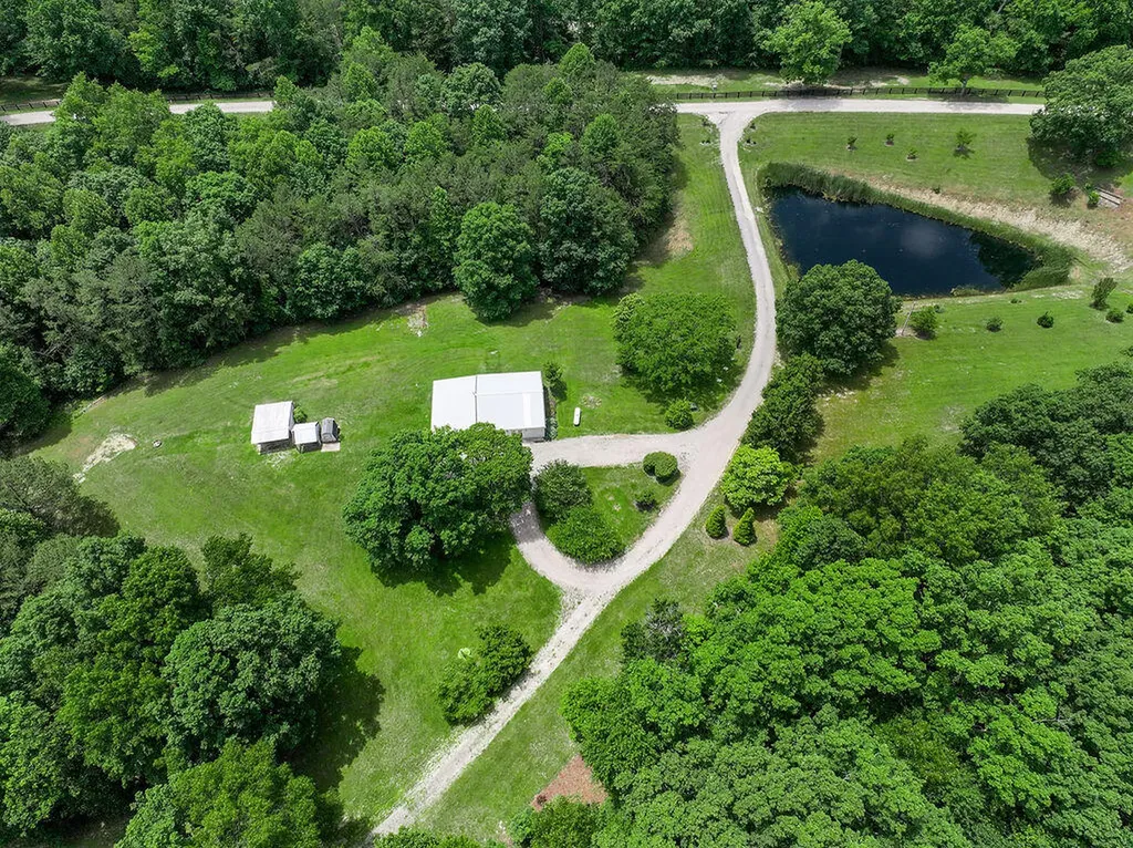 380 Gales Trail Jeffersonville KY 40337