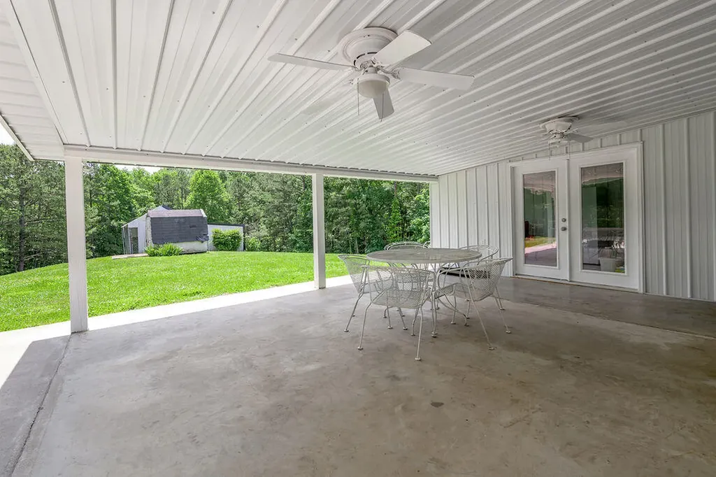380 Gales Trail Jeffersonville KY 40337