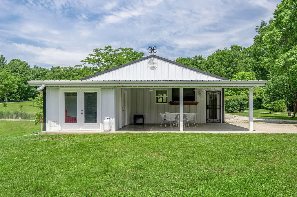 380 Gales Trail Jeffersonville KY 40337