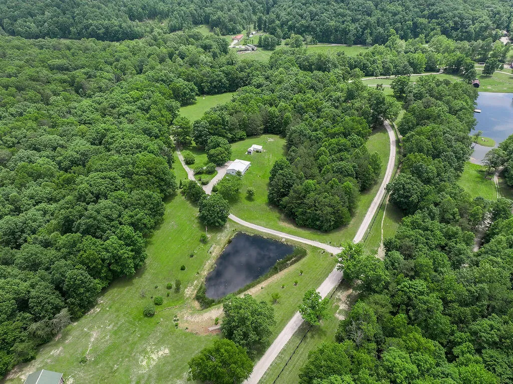 380 Gales Trail Jeffersonville KY 40337