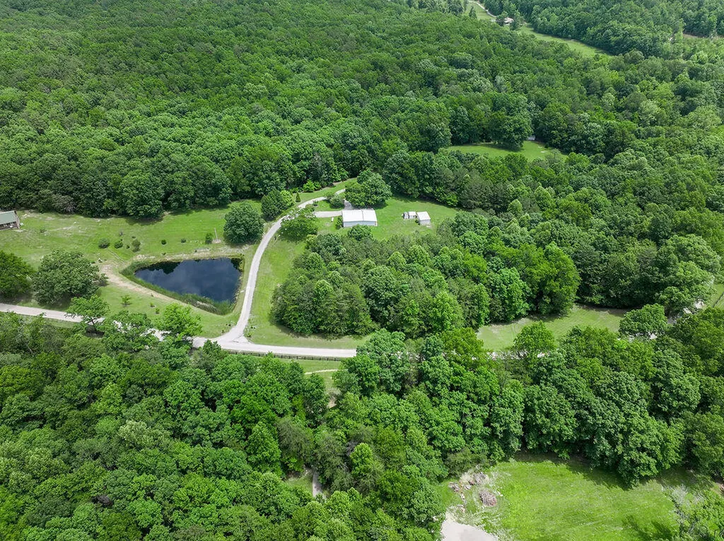 380 Gales Trail Jeffersonville KY 40337