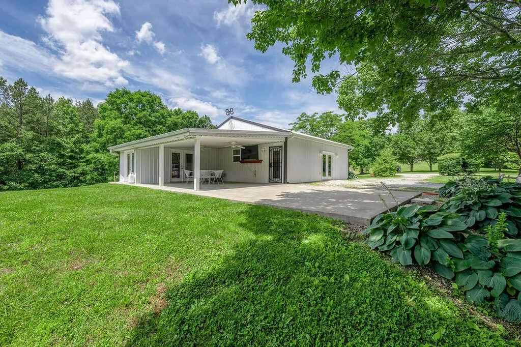 380 Gales Trail Jeffersonville KY 40337