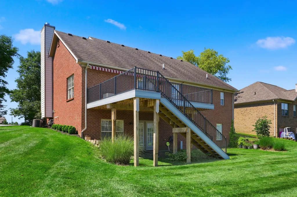 101 Kensington Lane Frankfort KY 40601