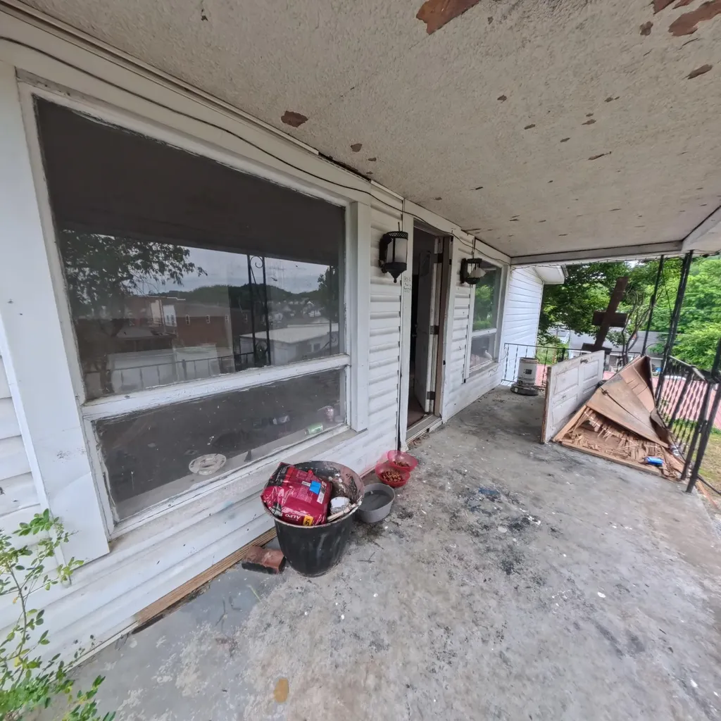 803 Main Ravenna KY 40472