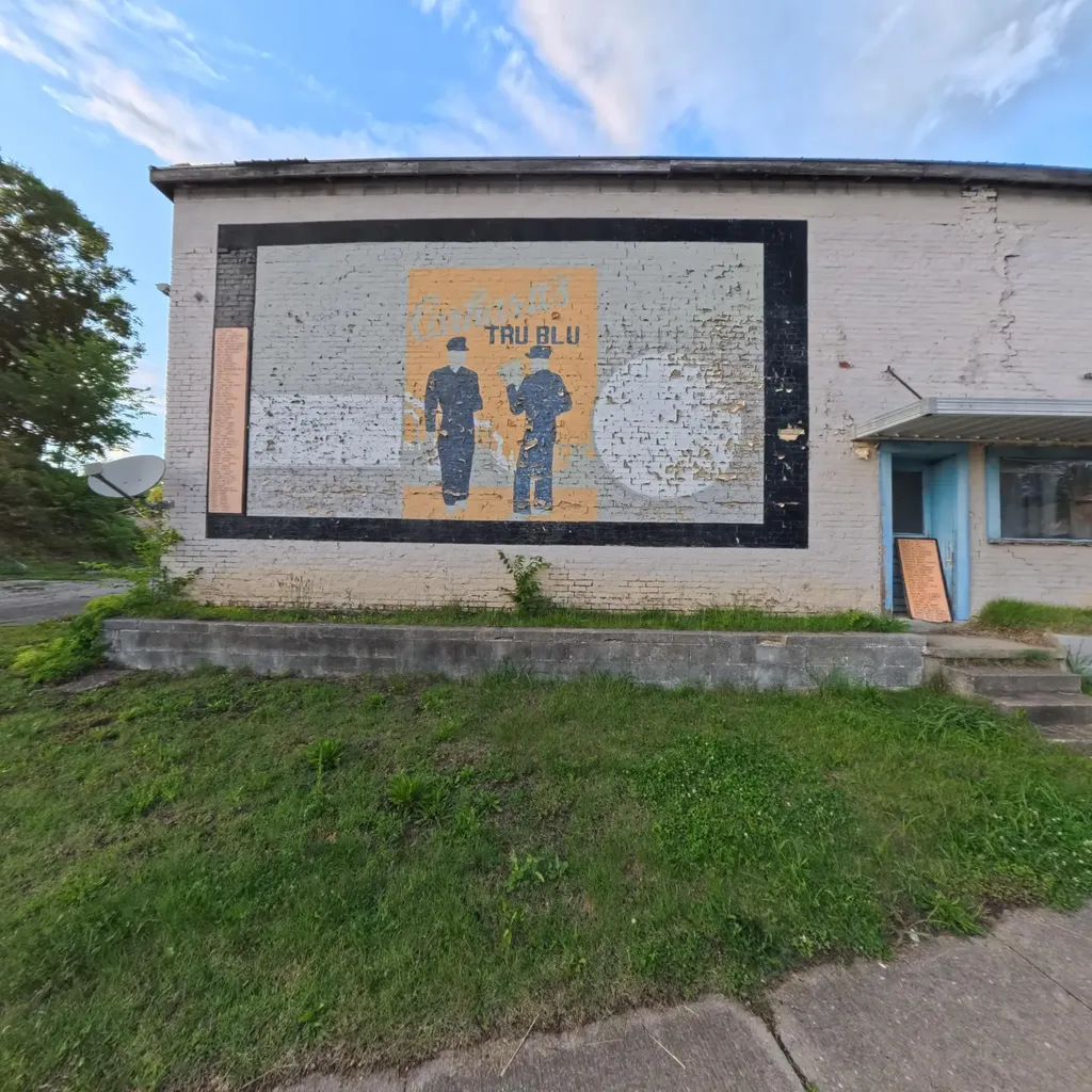 803 Main Ravenna KY 40472