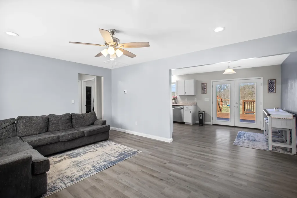 1794 Adams Road Corbin KY 40701