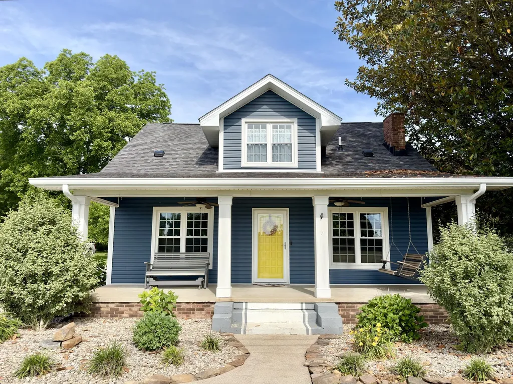 2075 Old Whitley Road London KY 40744