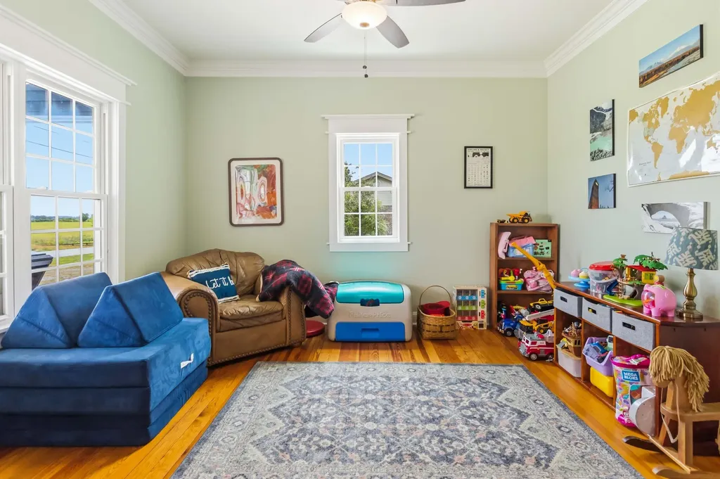 2075 Old Whitley Road London KY 40744