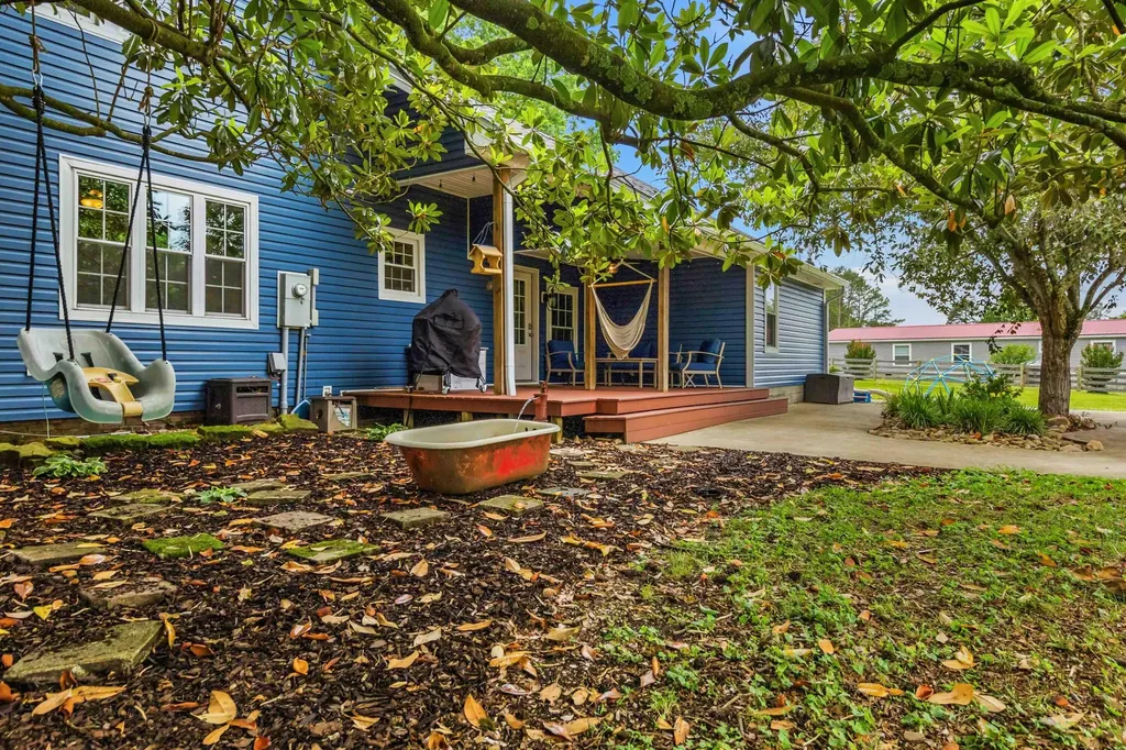 2075 Old Whitley Road London KY 40744