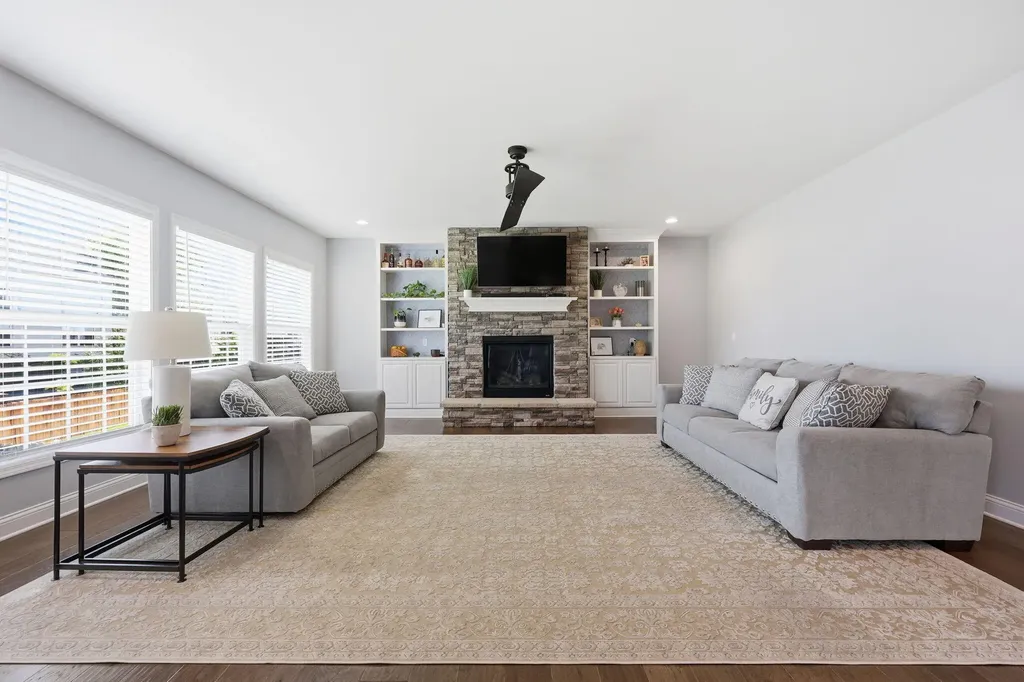 3613 Tranquility Point Lexington KY 40509