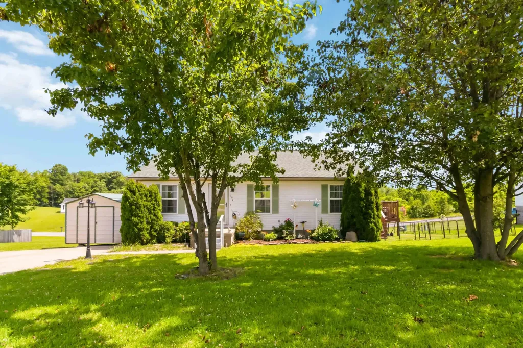 264 Gentry Drive Stanford KY 40484