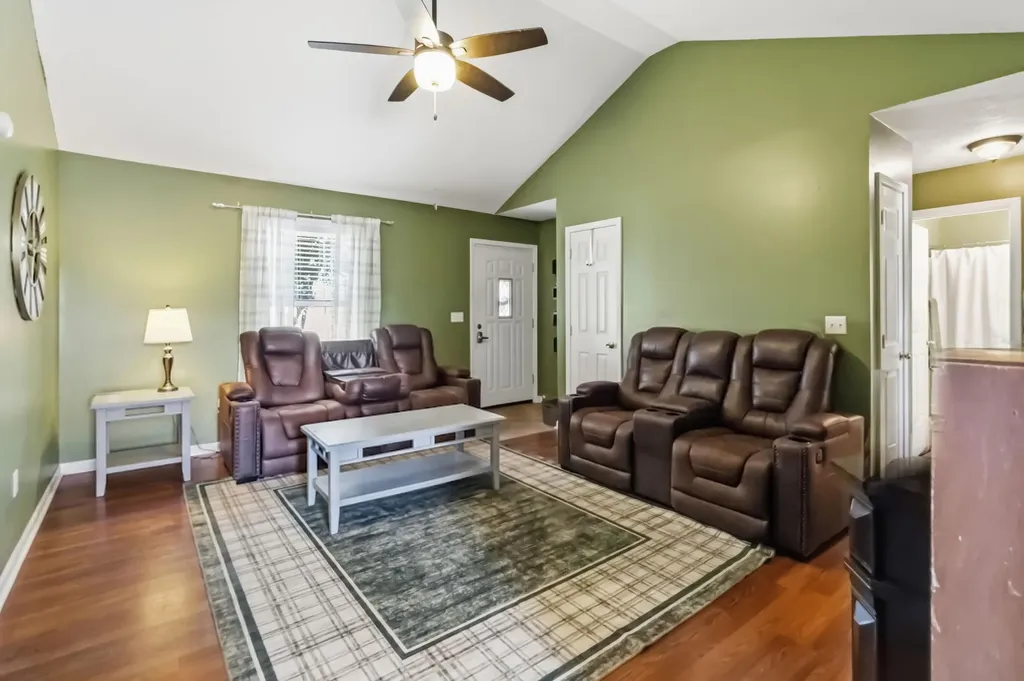 264 Gentry Drive Stanford KY 40484