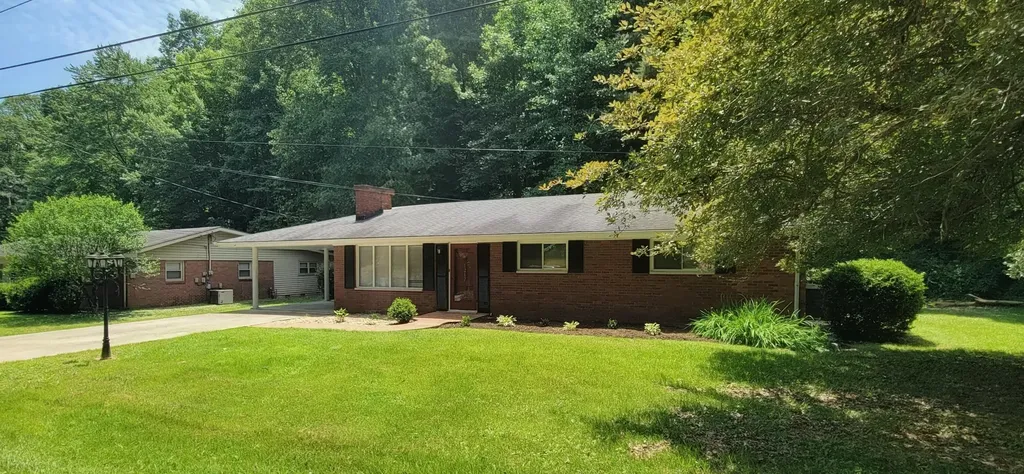 1217 Knapp Avenue Morehead KY 40351