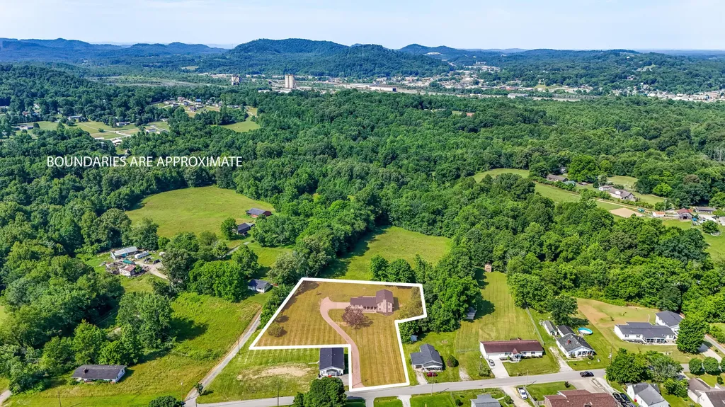 585 Standard Avenue Corbin KY 40701