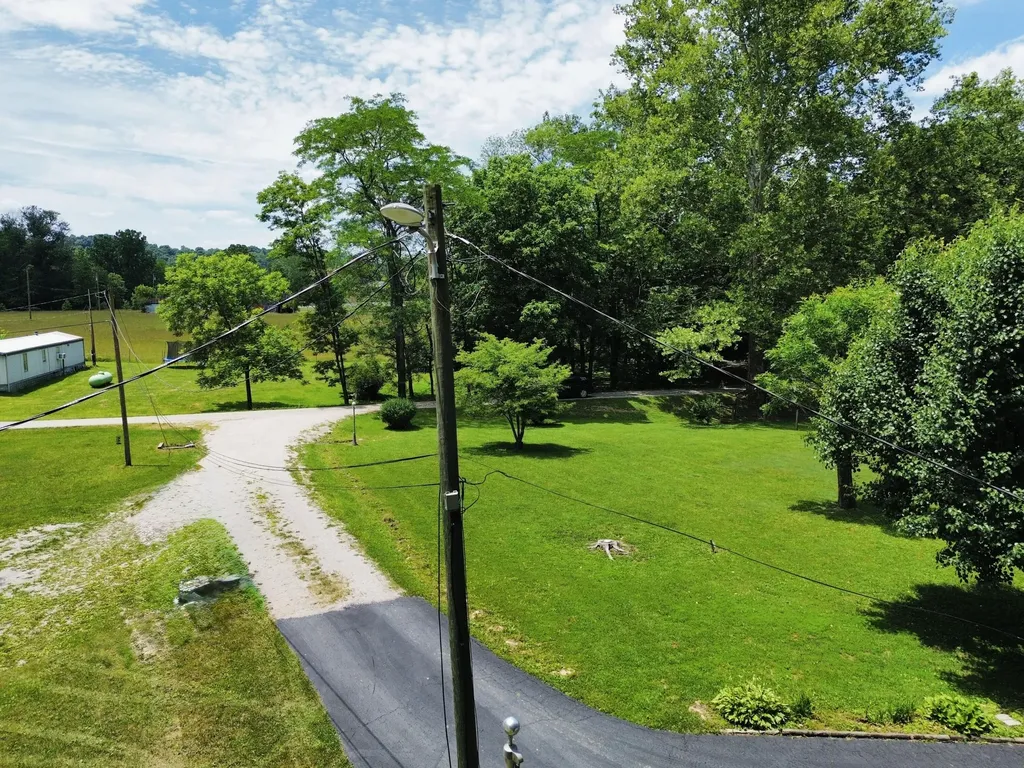 139 Kilbreth Lane Garrison KY 41141