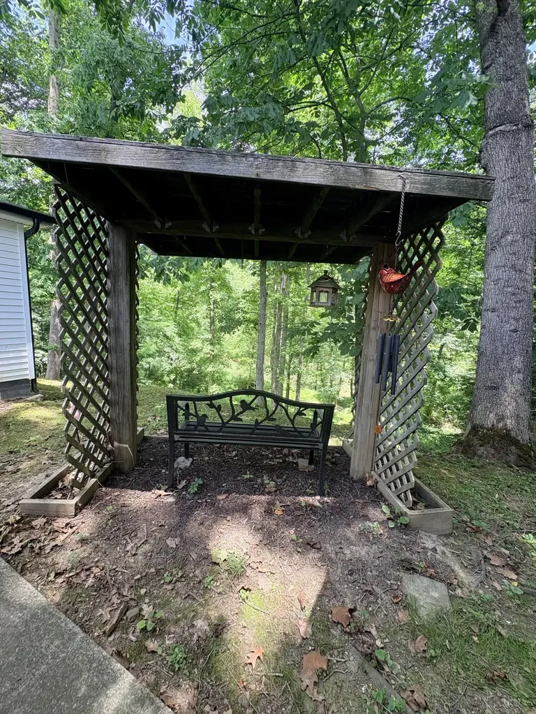 139 Kilbreth Lane Garrison KY 41141