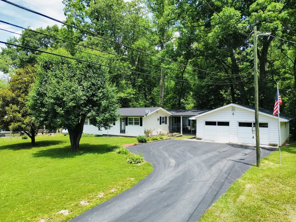 139 Kilbreth Lane Garrison KY 41141