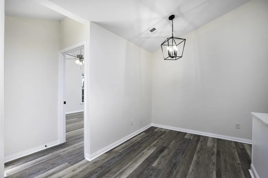 261 Meadow Valley Road Lexington KY 40511