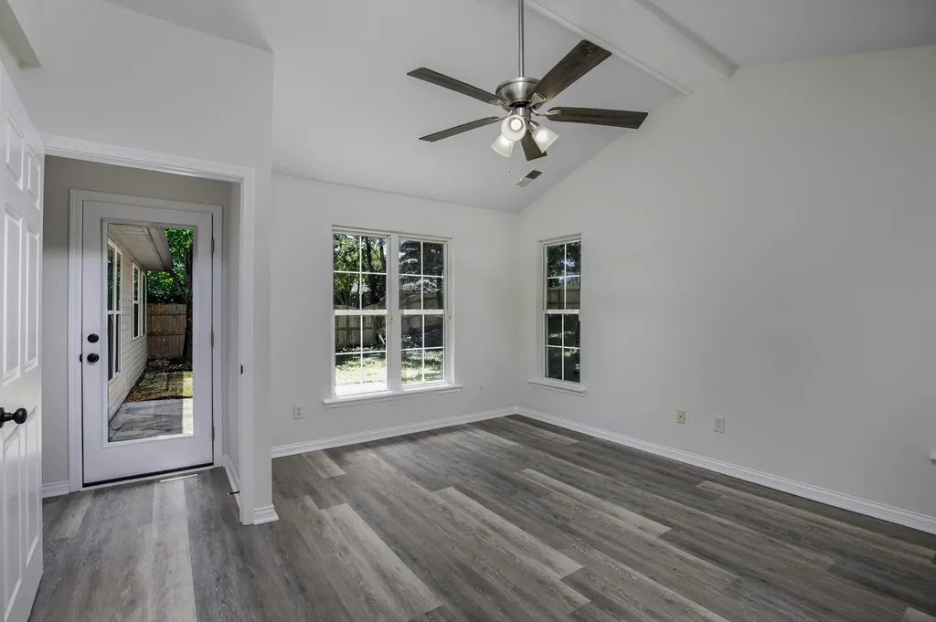 261 Meadow Valley Road Lexington KY 40511