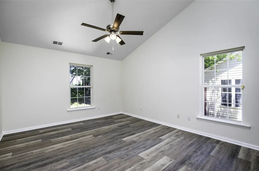 261 Meadow Valley Road Lexington KY 40511