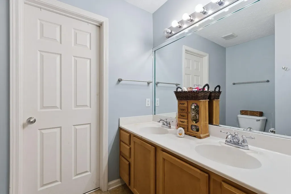 3056 Maddie Lane Lexington KY 40511