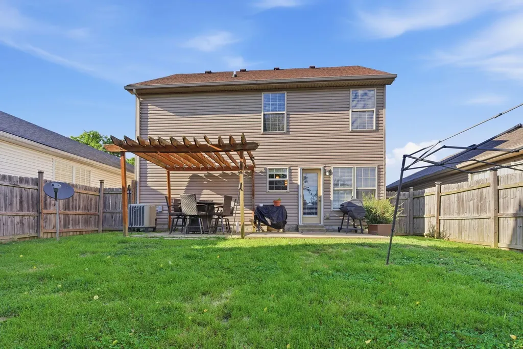 3056 Maddie Lane Lexington KY 40511