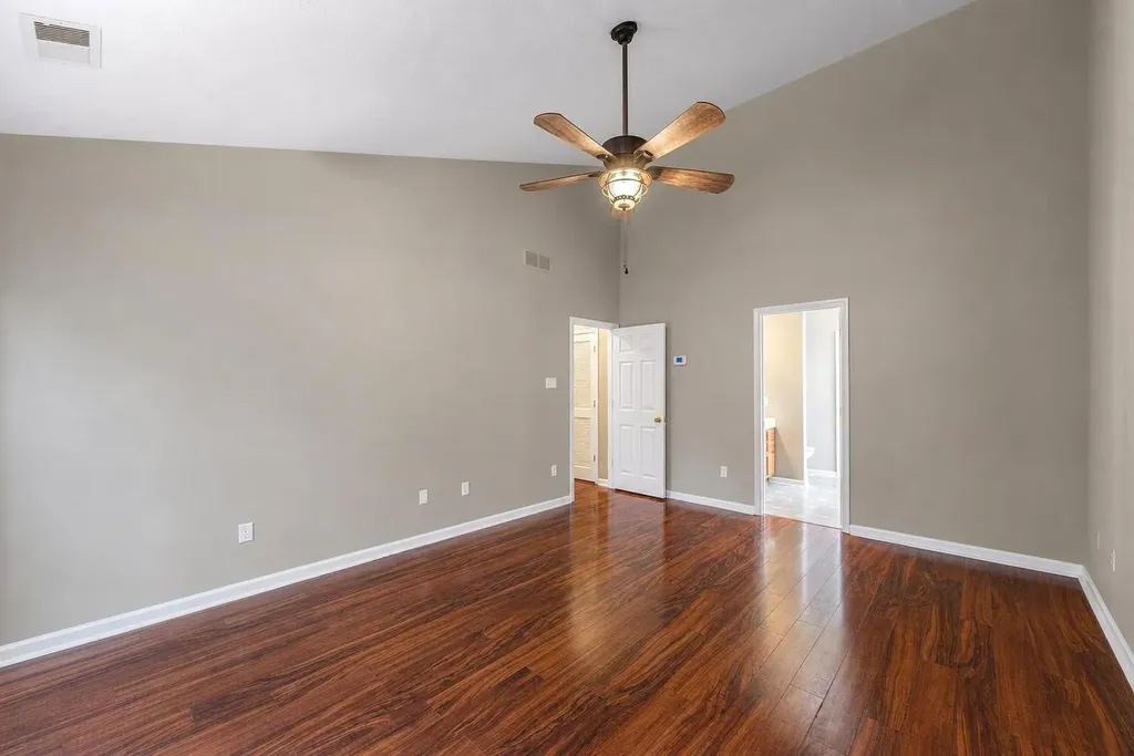 125 Old Post Road Paris KY 40361