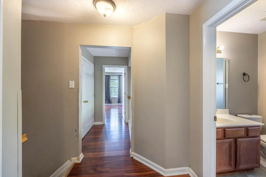 125 Old Post Road Paris KY 40361