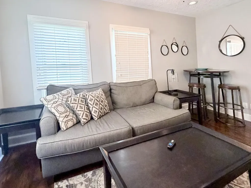 2103 S Virginia Street Hopkinsville KY 42240