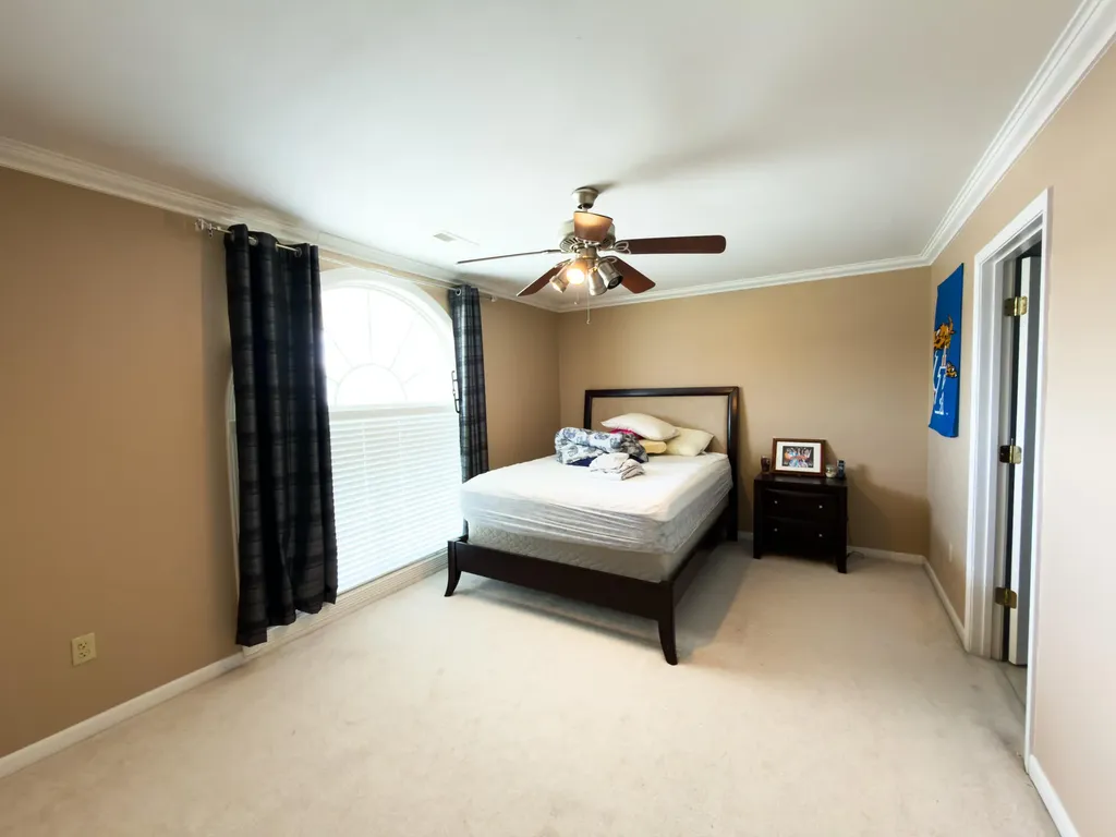 810 South Main Street Corbin KY 40701