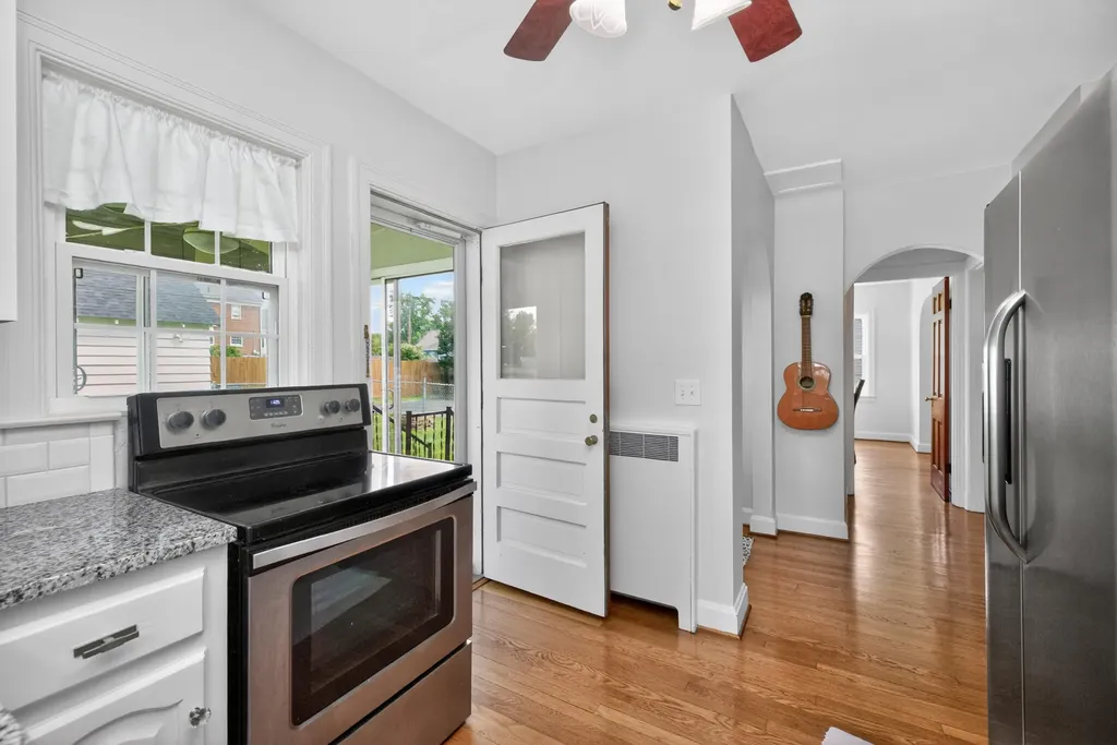 304 Village Drive Lawrenceburg KY 40342