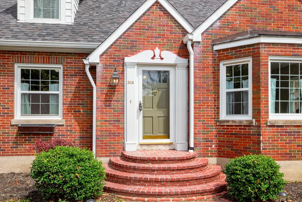 304 Village Drive Lawrenceburg KY 40342