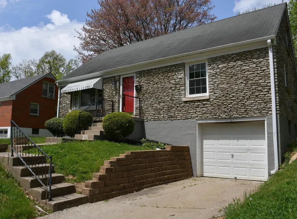 181 St James Drive Lexington KY 40502