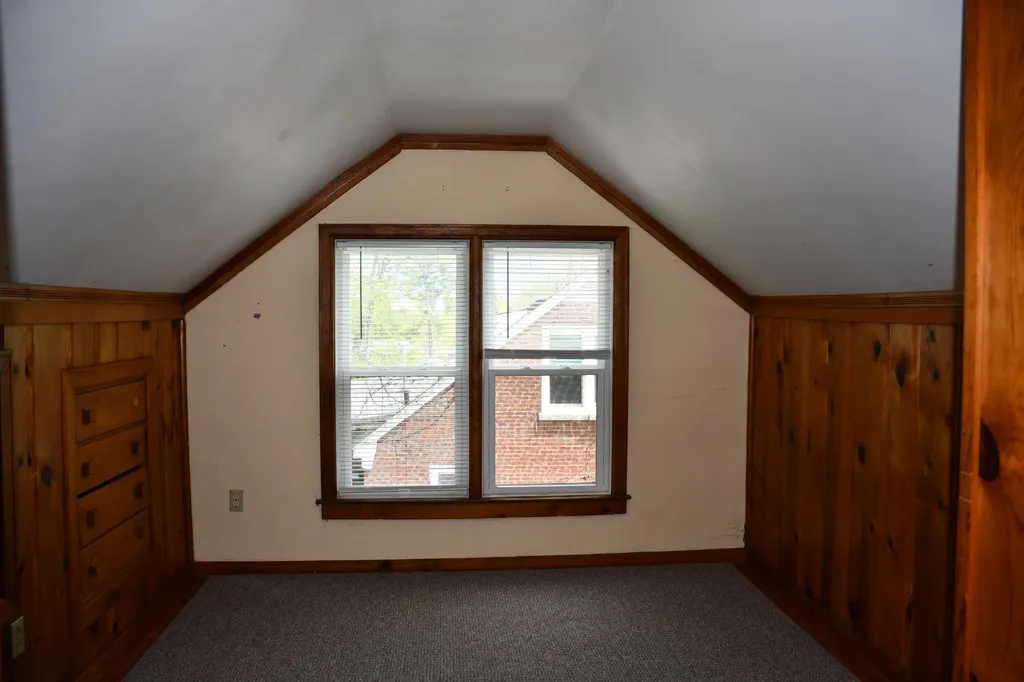181 St James Drive Lexington KY 40502