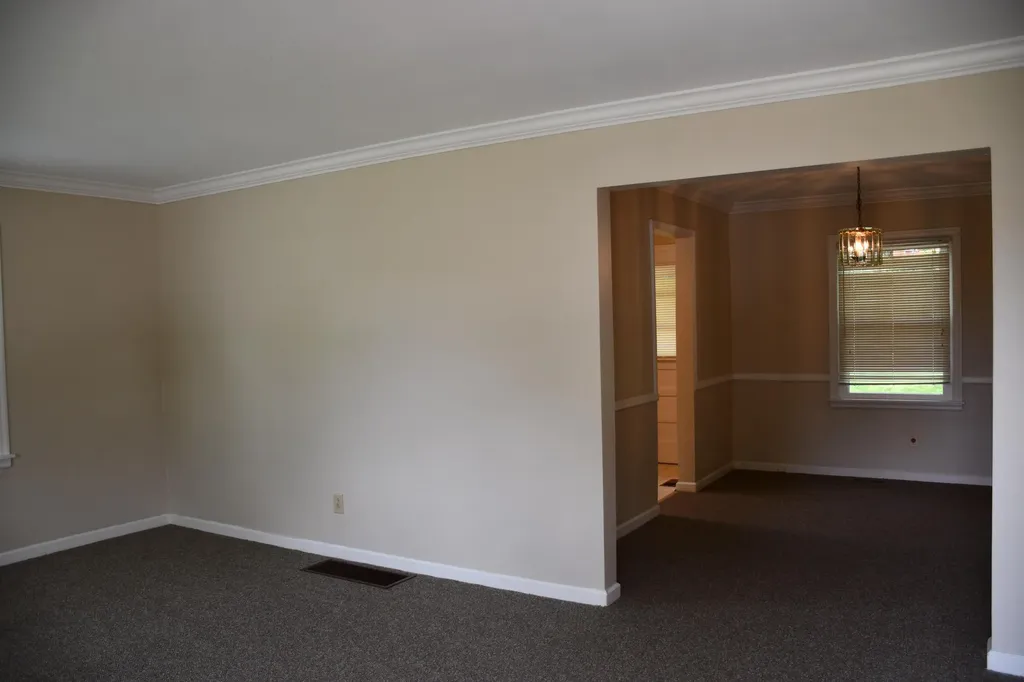 181 St James Drive Lexington KY 40502